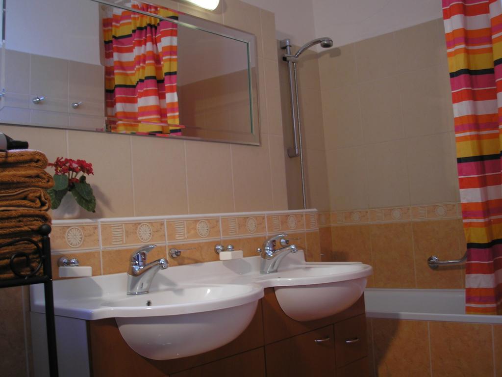 Vacation Apartment Up To 10 Bratislava Pokoj fotografie